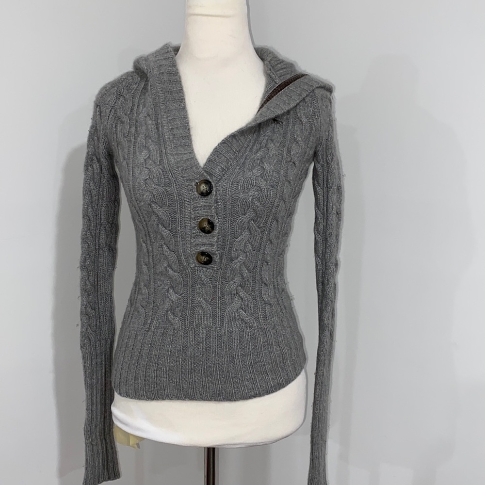 Vintage Y2K Abercrombie and Fitch wool sweater